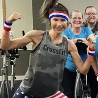 Smelly cunt desecrates the flag