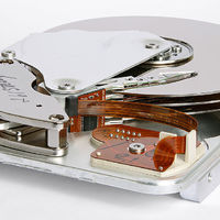 Seagate ST33232A hard disk inner view