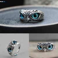 Very cool owl eyes
