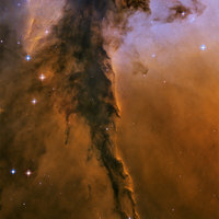 Enormous dust cloud in space