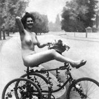 Sexy Tricyclist