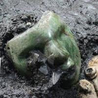 2000 year old green serpent mask found at base of Mexican pyramid