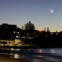crescent moon