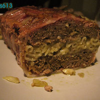 Bacon wrapped meatloaf with mac'n'cheese centre