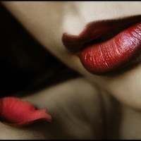 lips..