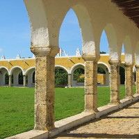 Izamal, Courtyard (Mexico, 2005)