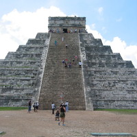 Cichen Itza Pyramid, Mexico 2005