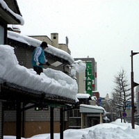 Heavy snow fall - Nagaoka, Jan.6,2006 No.7