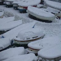 Snow in Genova, Italy 2006 (non-original pic)