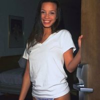 LITTLE HOTTIE