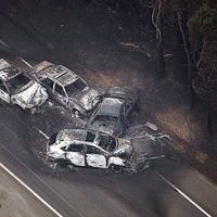 6 killed when cars collided in the smoke - Victoria Australia 2009