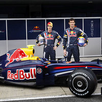 Mark Webber (AUS, right) wins German F1 Grand Prix!