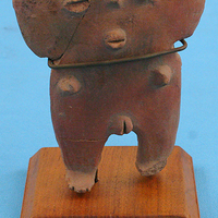 Prehistoric Columbian Quimbaya Flat Retablo Style Female Figure, ca. 300-1000 AD