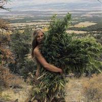 girl with a massive bush