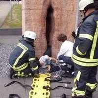 Student gets stuck in giant stone vagina