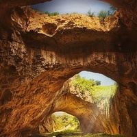 Devetashka-Cave-Bulgaria