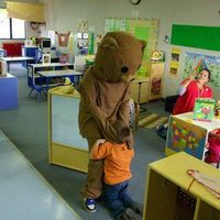 Pedobear attacks a school