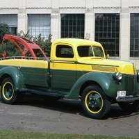 1941 Ford tow truck