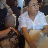 i saw kim jong-il on the weekend.. with her lesbian lover