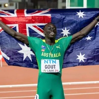 Lose some of the gold chains and you might win tonight mate