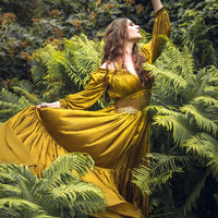 moody green by Hanny Honeymoon