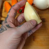 recipe requires 1 clove of garlic