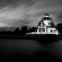 Roanoke River Lighthouse by Kyle Foreman