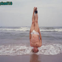 Head stand