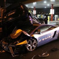 Italian Lamborghini Gallardo Cop Car .... Ooops.jpg