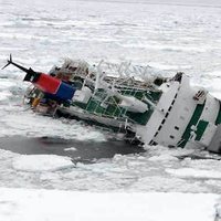 global warming ship sinks 2