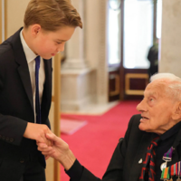 Prince George meets a veteran, 80th anniversary celebrations, VE Day.