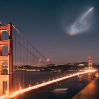 Falcon 9 launch as seen over Golden Gate Bridge